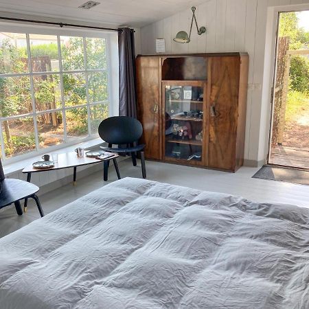 Bed and Breakfast L'Annexe 55 Ла-Куард-сюр-Мер Экстерьер фото